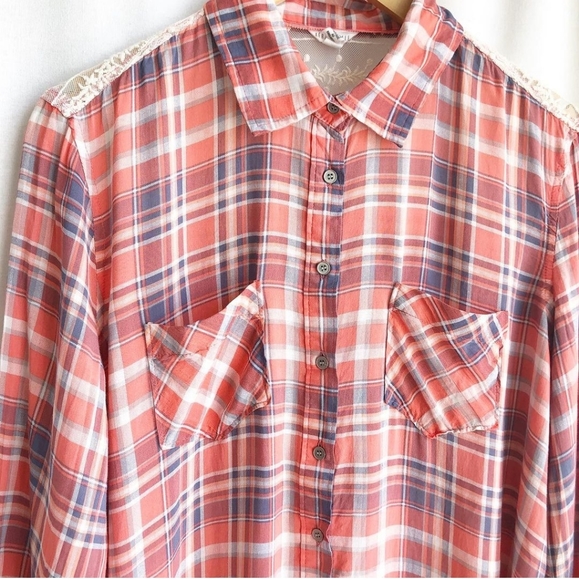 Aeropostale plaid button up - Picture 2 of 5